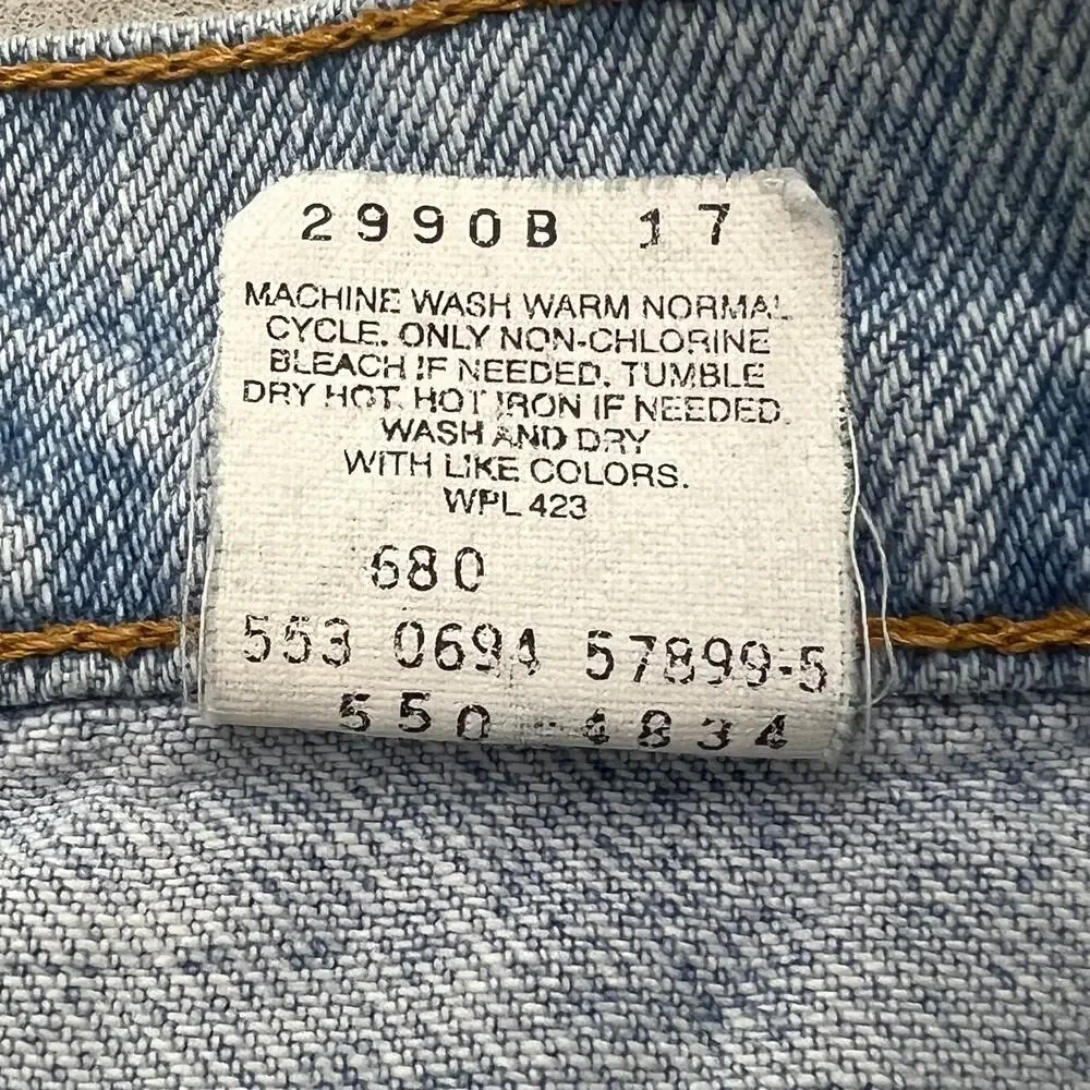 Vintage 90s 550 Levi’s Jeans Relaxed Fit Tapered Leg - Size 34 x 31‎